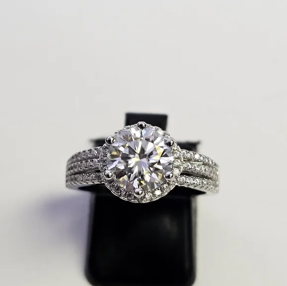 GRA Certified Moissanite 2 Carats 18k/925 Ring 💍 Size 7 - Picture 6 of 14